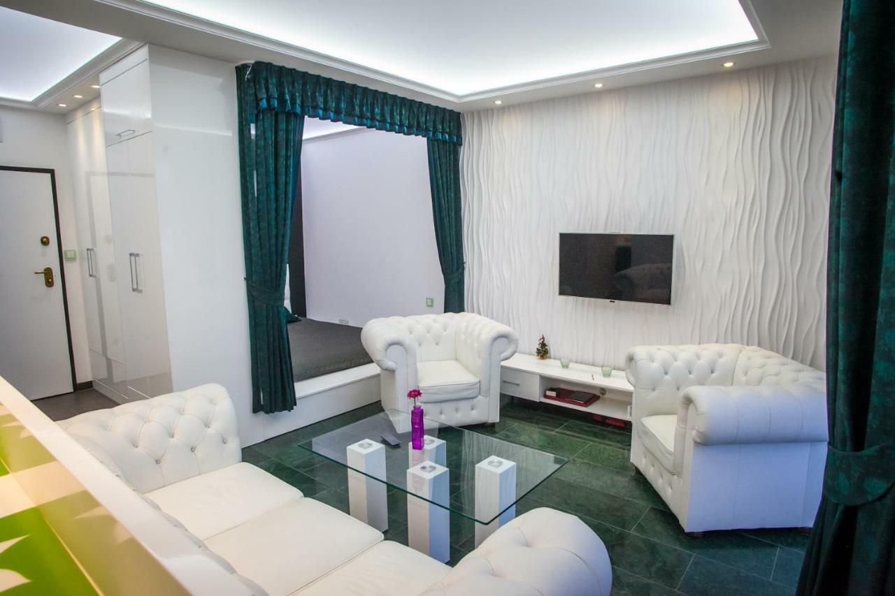 Royal Apartment In City Centre Suwalki Luaran gambar